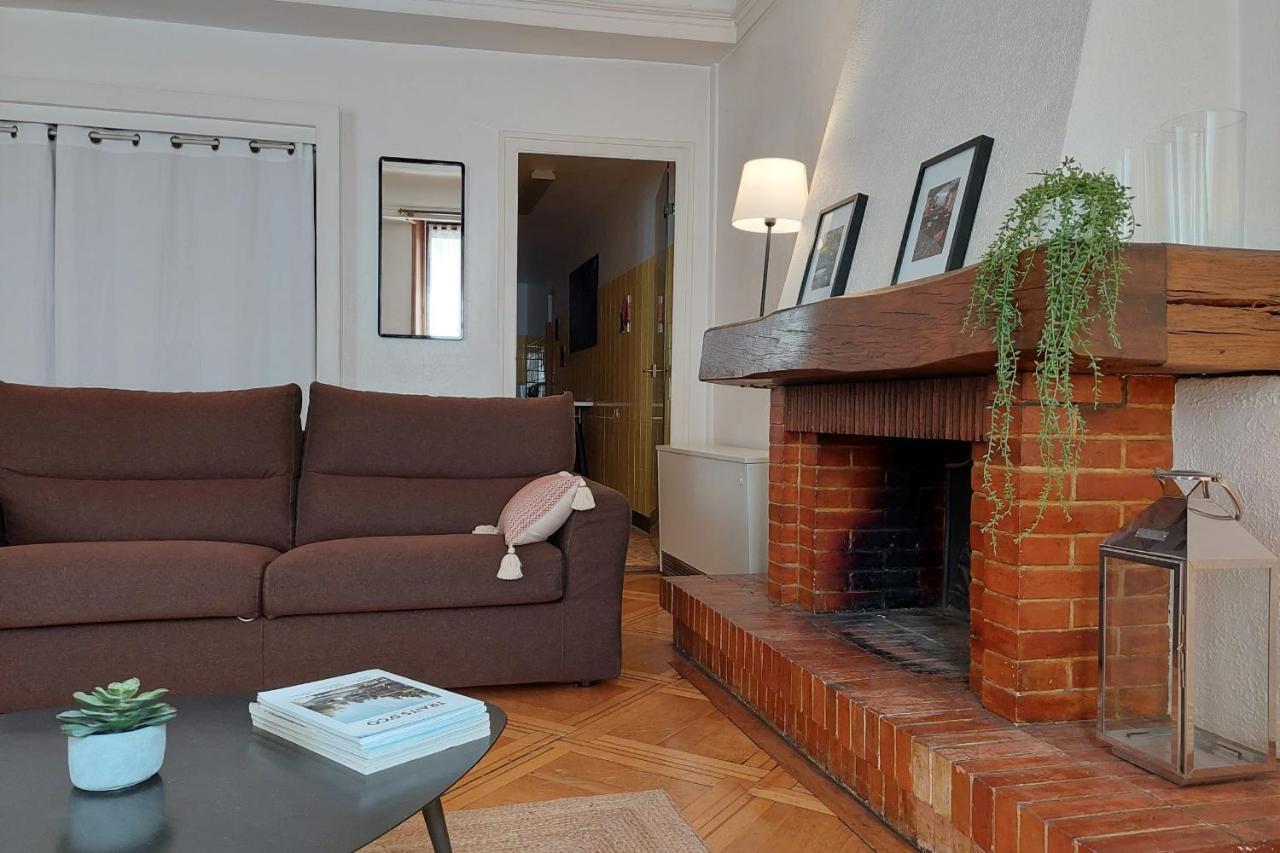 Le Vintage - Appartement En Plein Coeur De La Vieille Ville アヌシー エクステリア 写真